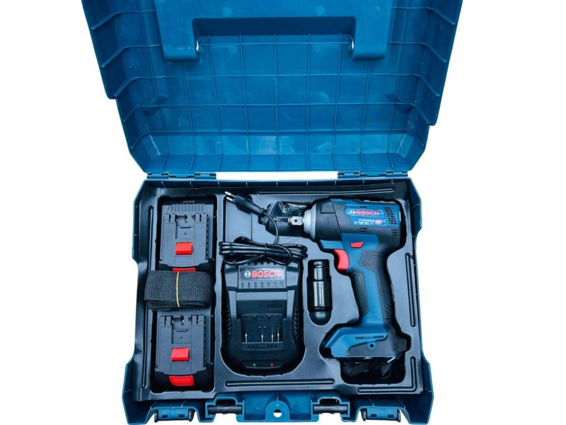 BOSCH Гайковерт аккумуляторный бесщеточный